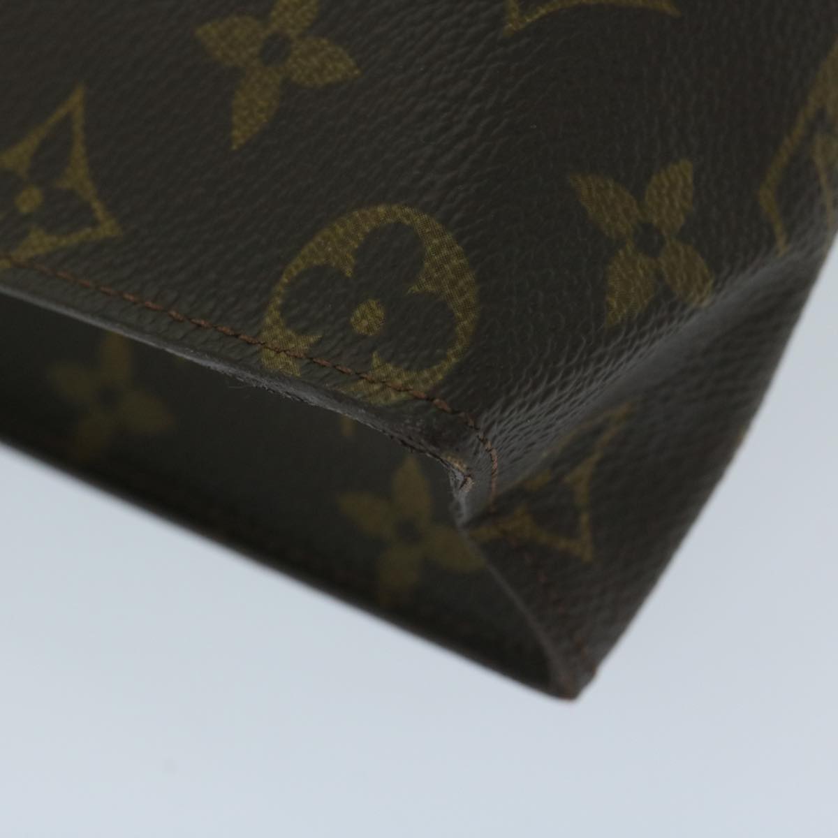 Louis Vuitton Trousse De Toilette Clutch Bag