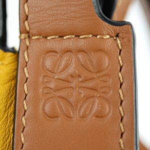 Loewe Horseshoe