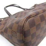 Louis Vuitton Neverfull PM - Image 4