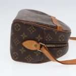 Louis Vuitton Besace - Image 17