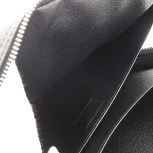 Louis Vuitton Taiga