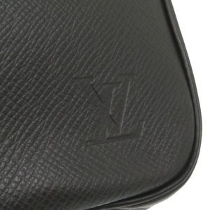 Louis Vuitton Taiga