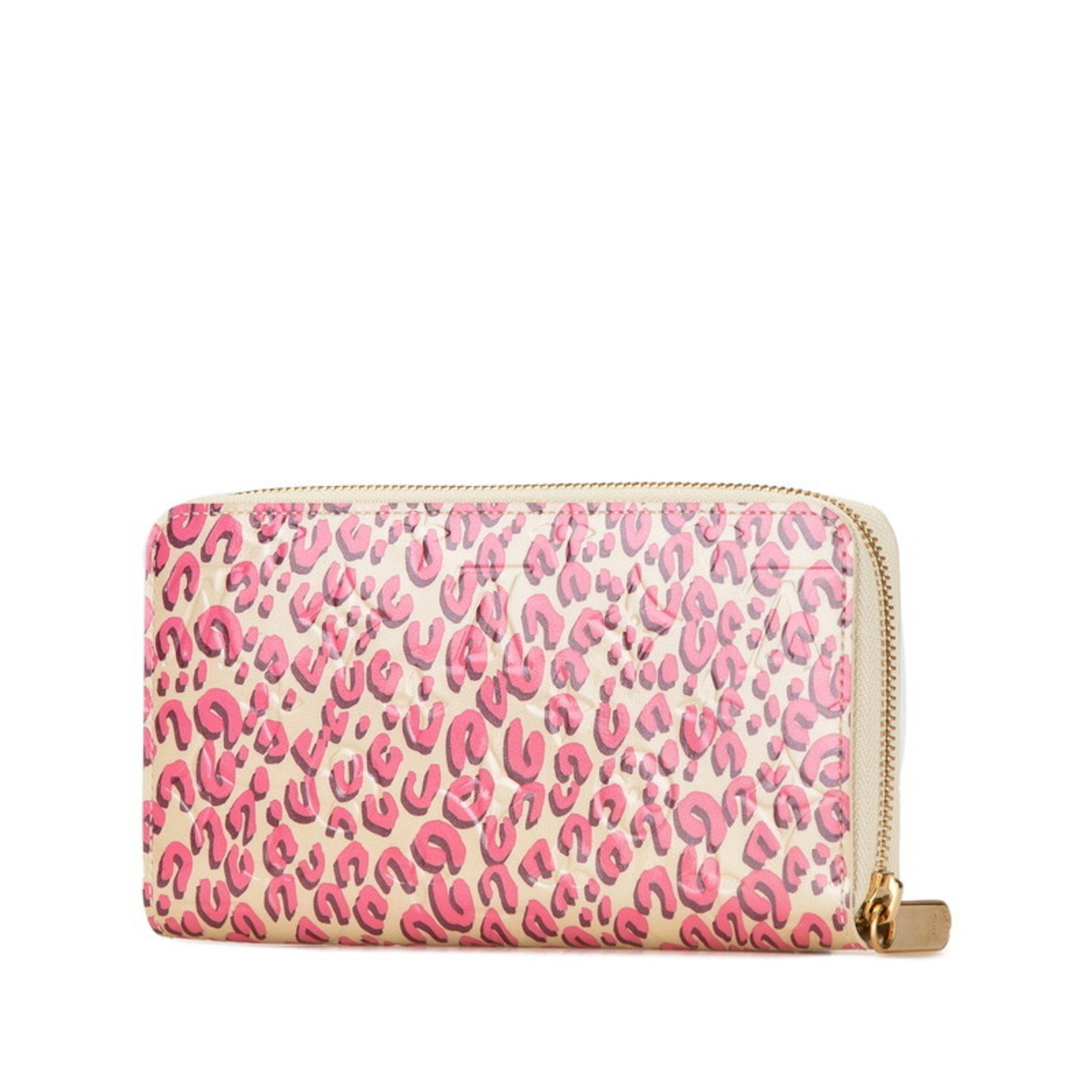 Louis Vuitton Zippy wallet