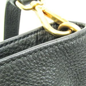 Prada Vitello