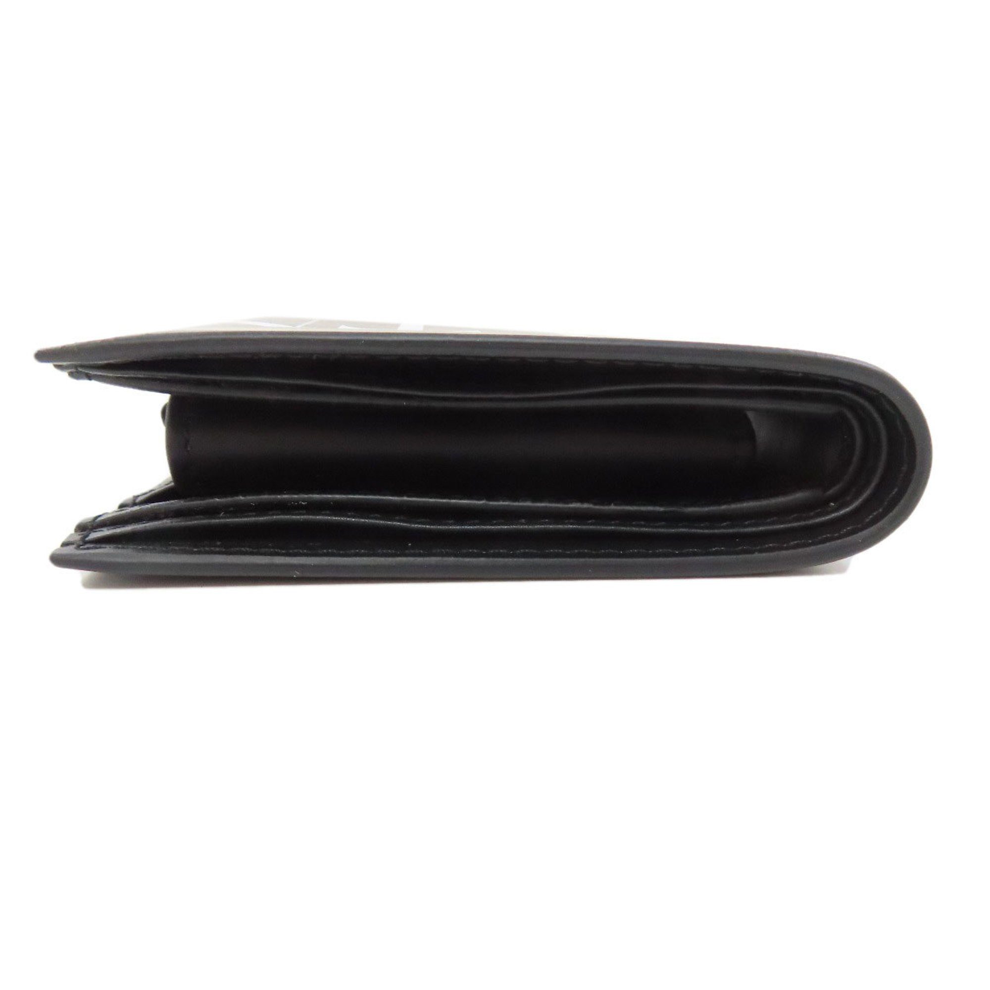 Valentino Garavani VLTN Wallet