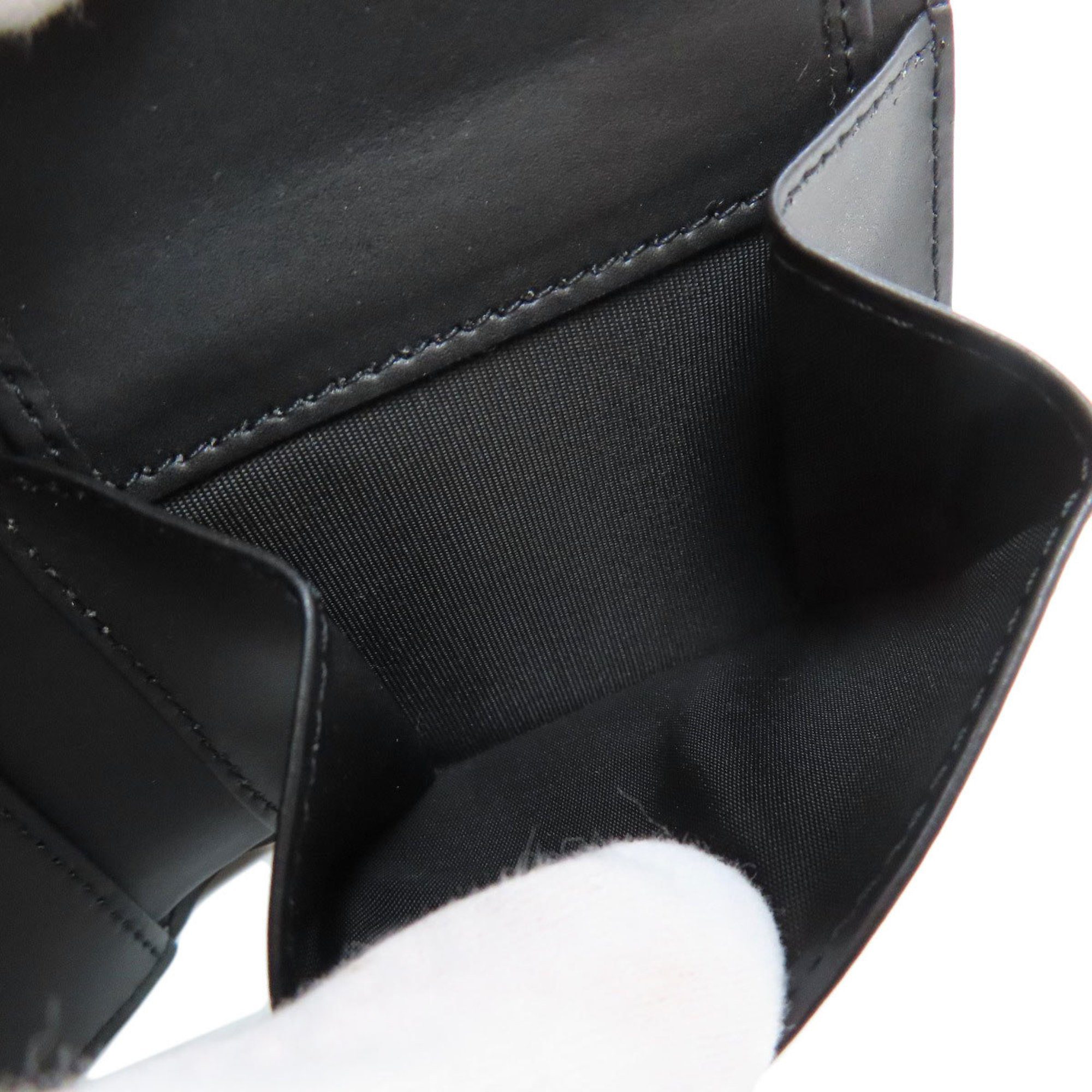 Valentino Garavani VLTN Wallet