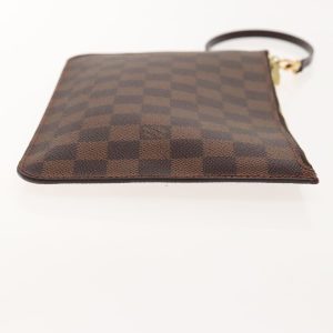 Louis Vuitton Neverfull Pouch
