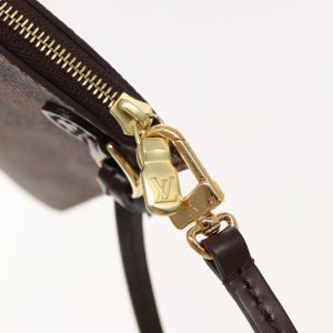 Louis Vuitton Neverfull Pouch