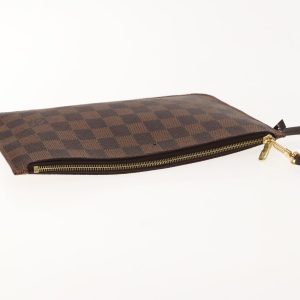 Louis Vuitton Neverfull Pouch