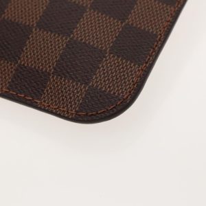Louis Vuitton Neverfull Pouch