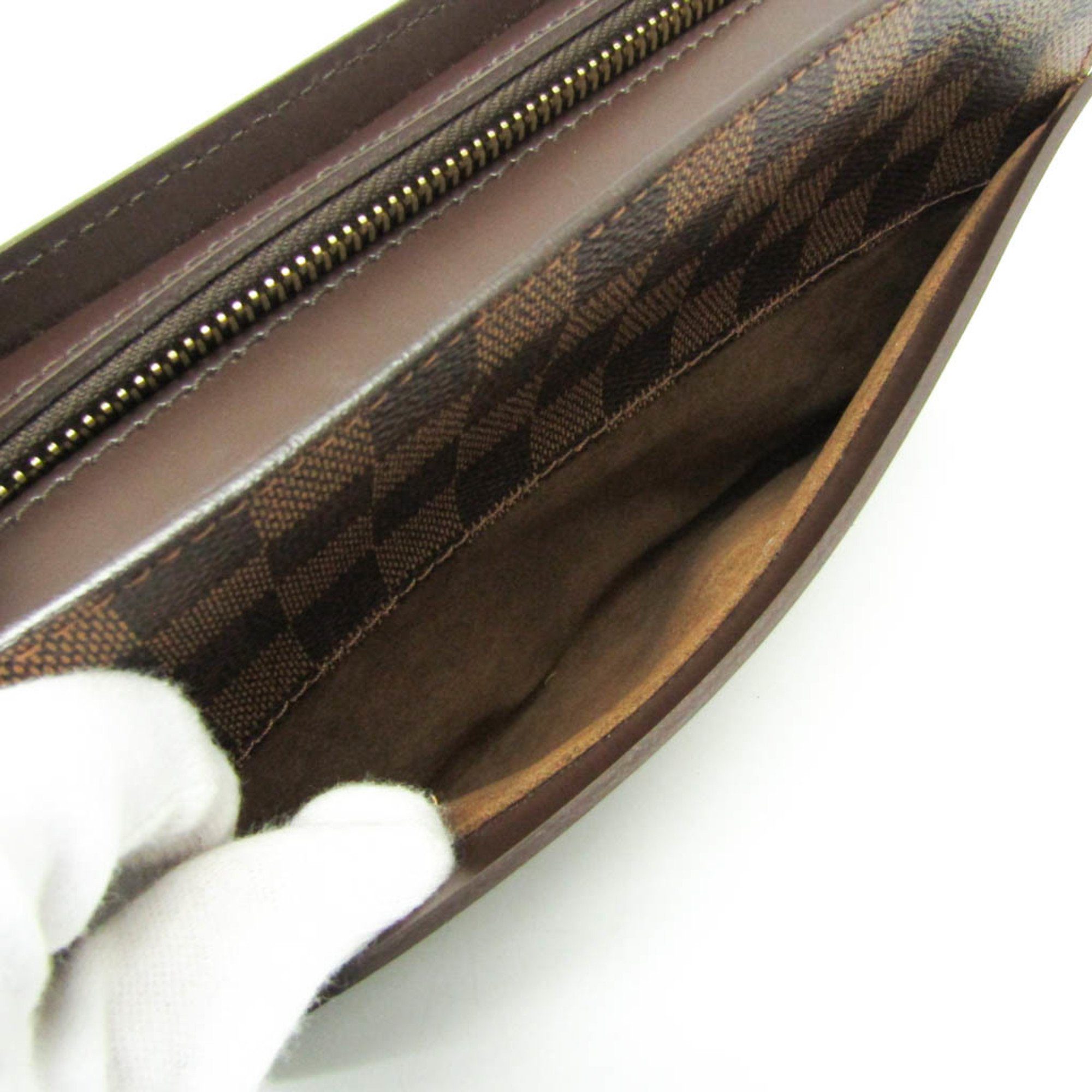 Louis Vuitton Saint-Louis Cutch Bag