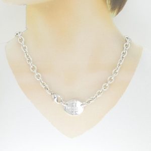 Tiffany & Co Return to Oval Necklace