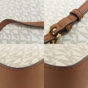 Michael Kors Jet Set Shoulder Bag