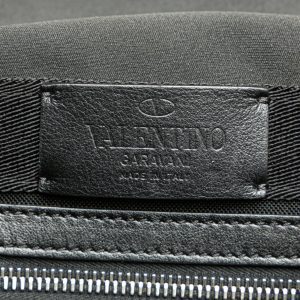 Valentino Garavani Shoulder Bag
