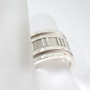 Tiffany & Co Atlas Ring