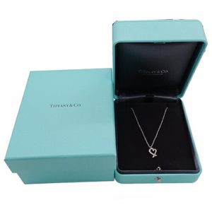 Tiffany & Co Loving heart