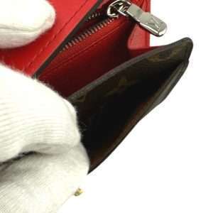 Louis Vuitton Sarah Wallet