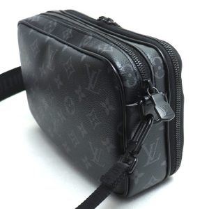 Louis Vuitton Alpha Messenger Bag Shoulder 3