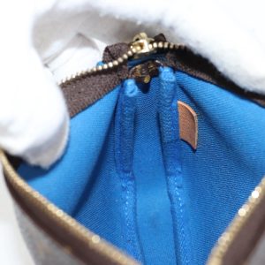 Louis Vuitton Mini Pochette Accessoires Bag Clutch 19