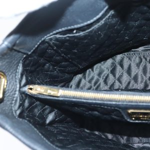 Salvatore Ferragamo Gancini Bag Handbag 21