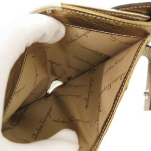 Salvatore Ferragamo Gancini Wallet 8