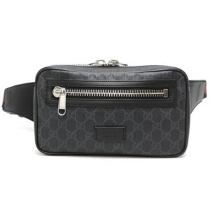 Gucci GG Supreme Clutch Bag