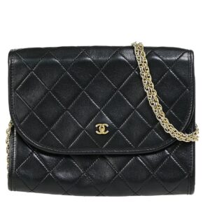 Chanel - Vintage Round Flap Bag