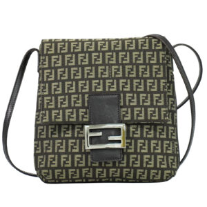Fendi Mamma Baguette Shoulder Bag