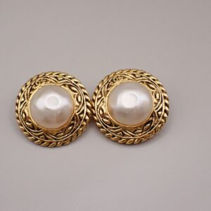Chanel Vintage Round Chain Clip-On Earrings