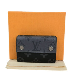 Louis Vuitton Discovery Wallet